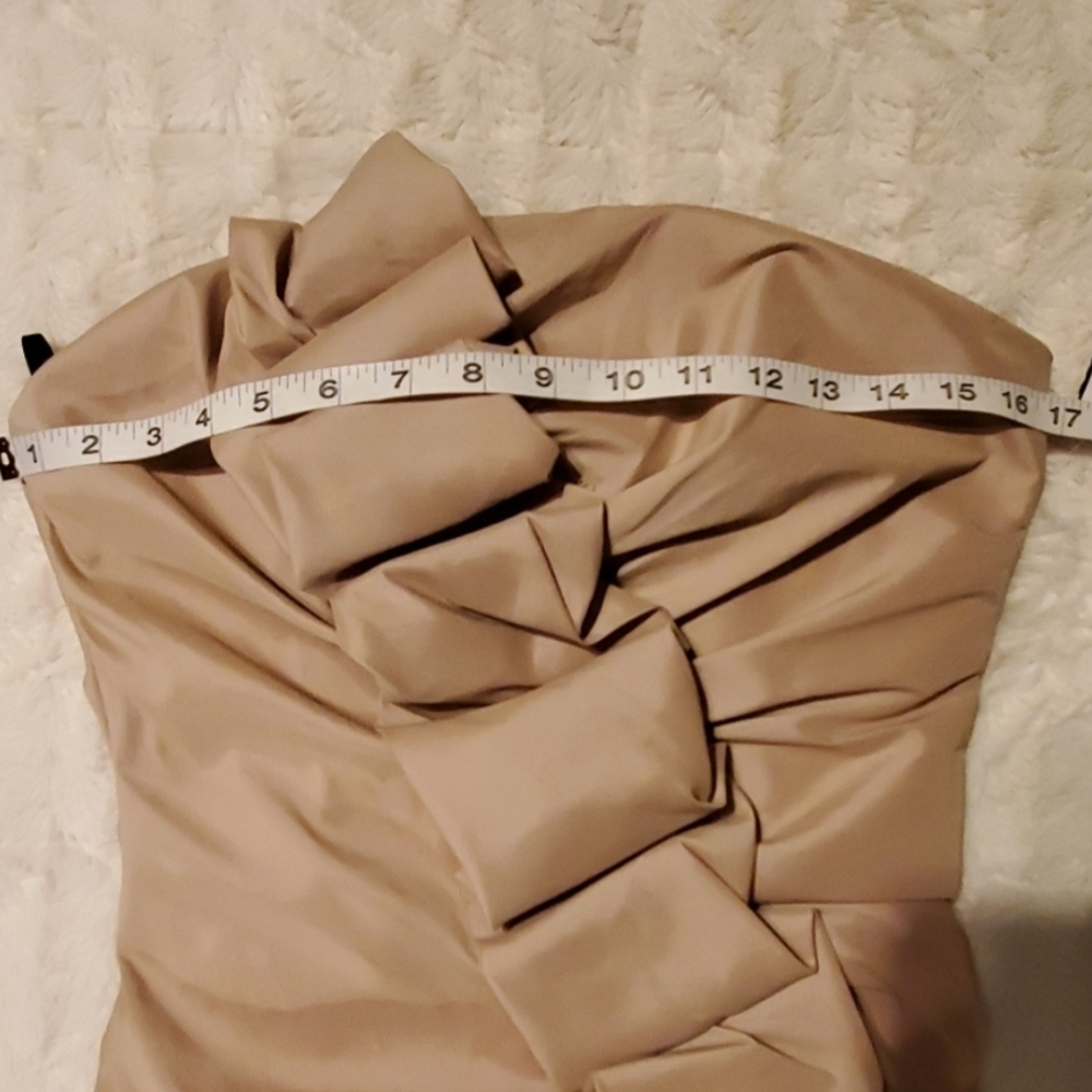 NWT Windsor Ruffle Dress - Picture 5 of 8